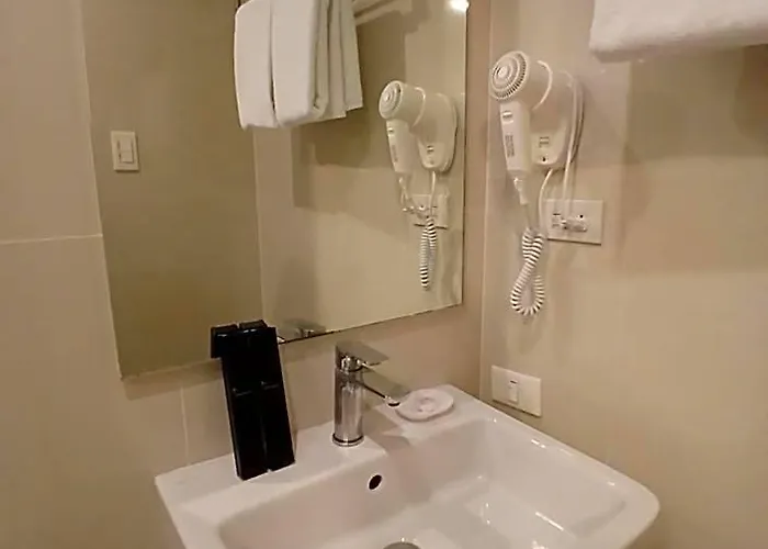 Hotel The Milton Manila